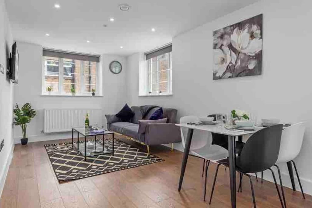 Cozy Flat Near London Eye/ Victoria / Vauxhall Lejlighed Eksteriør billede