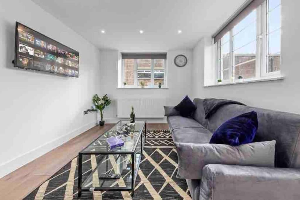 Cozy Flat Near London Eye/ Victoria / Vauxhall Lejlighed Eksteriør billede