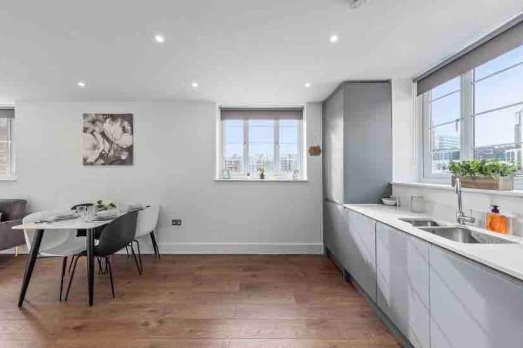 Cozy Flat Near London Eye/ Victoria / Vauxhall Lejlighed Eksteriør billede