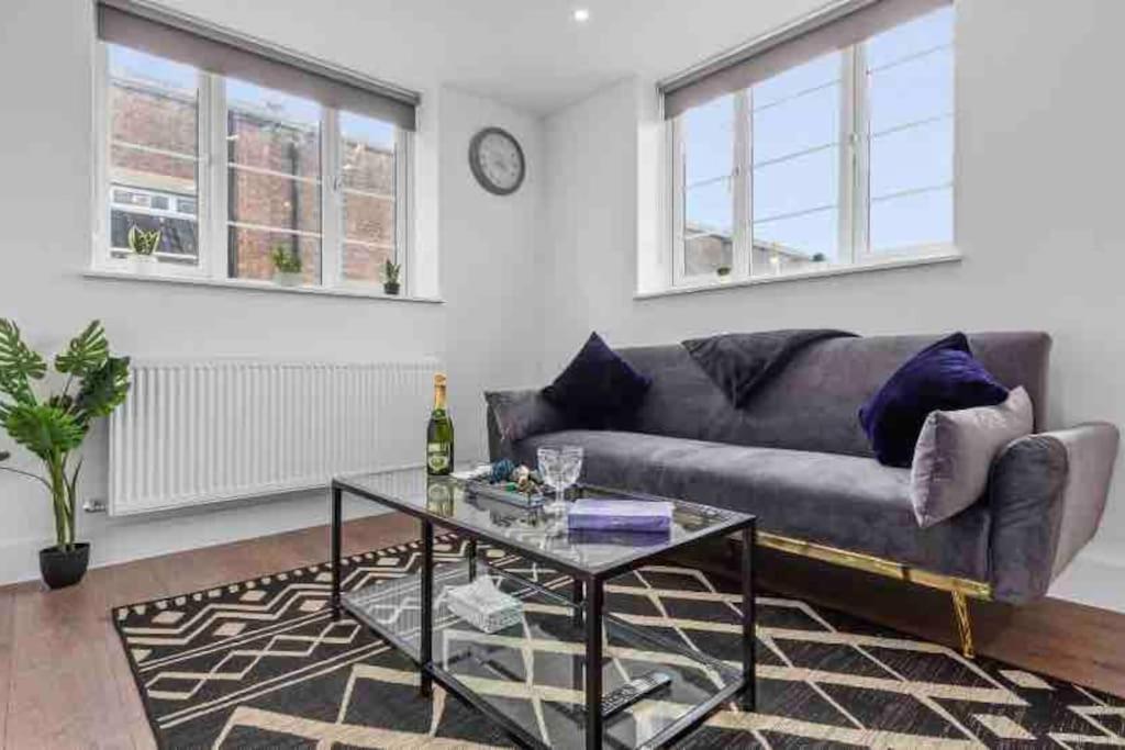 Cozy Flat Near London Eye/ Victoria / Vauxhall Lejlighed Eksteriør billede
