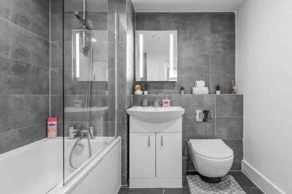 Cozy Flat Near London Eye/ Victoria / Vauxhall Lejlighed Eksteriør billede