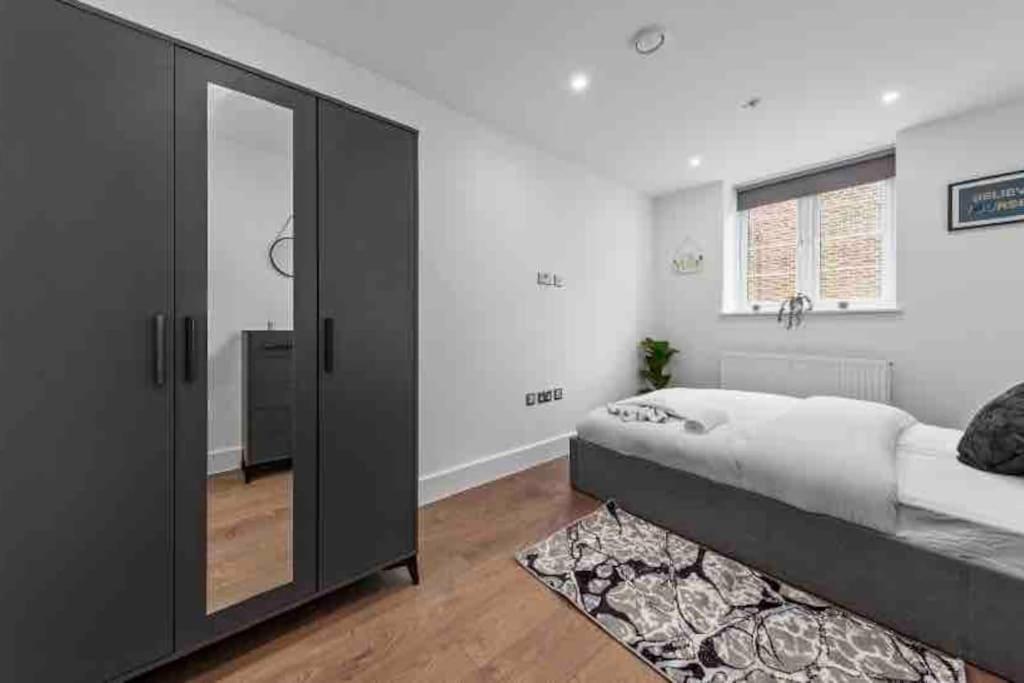 Cozy Flat Near London Eye/ Victoria / Vauxhall Lejlighed Eksteriør billede